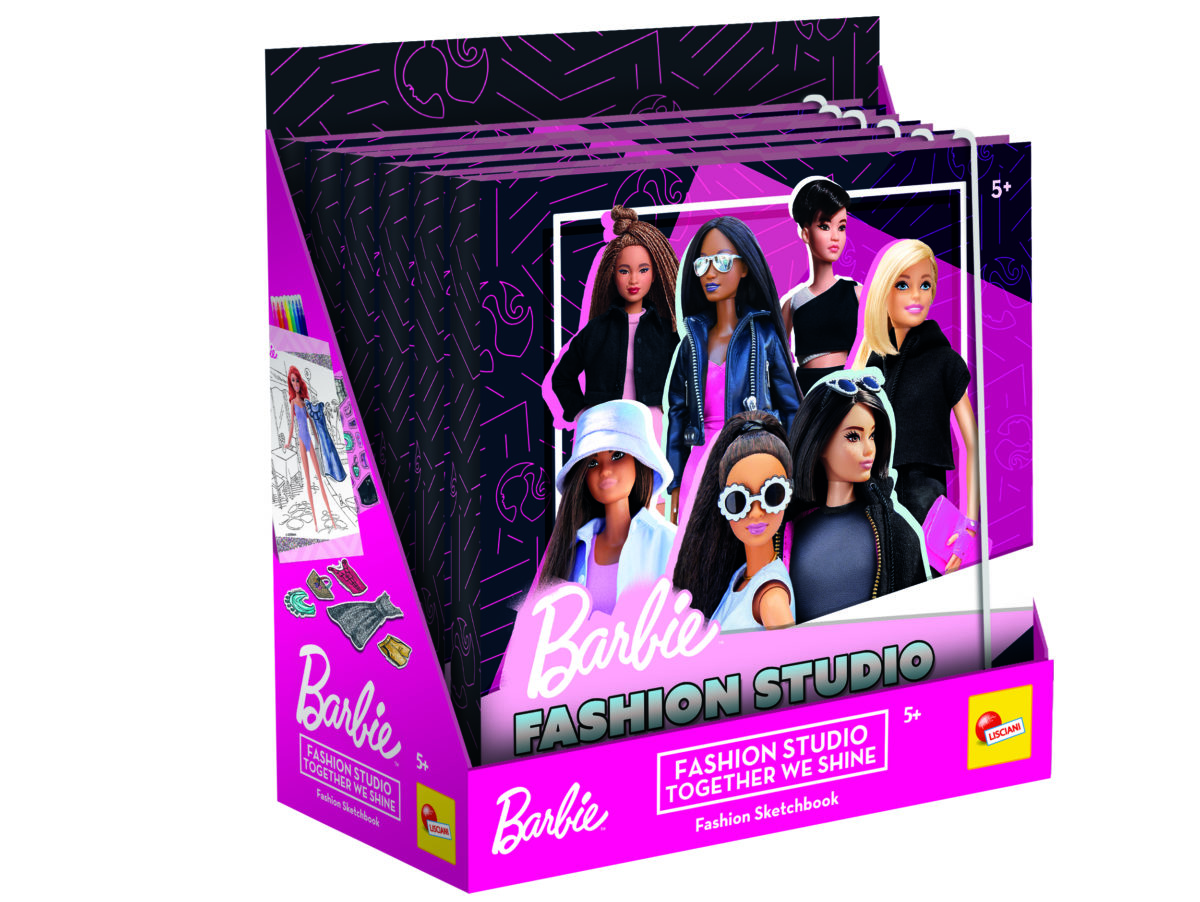 9788833512808 1166814 12808 CMYK1 BARBIE TOGETHER WE SHINE FASHION STUDIO 9